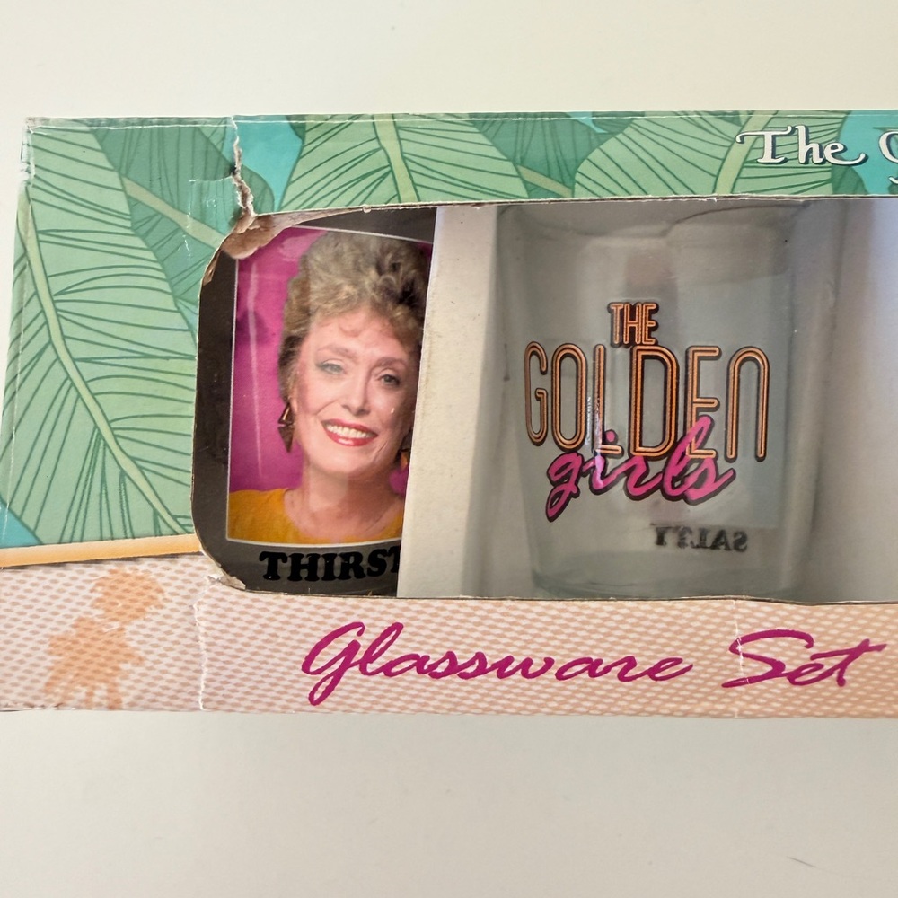 Golden Girls Shot Glass Set - Picture 2 of 4